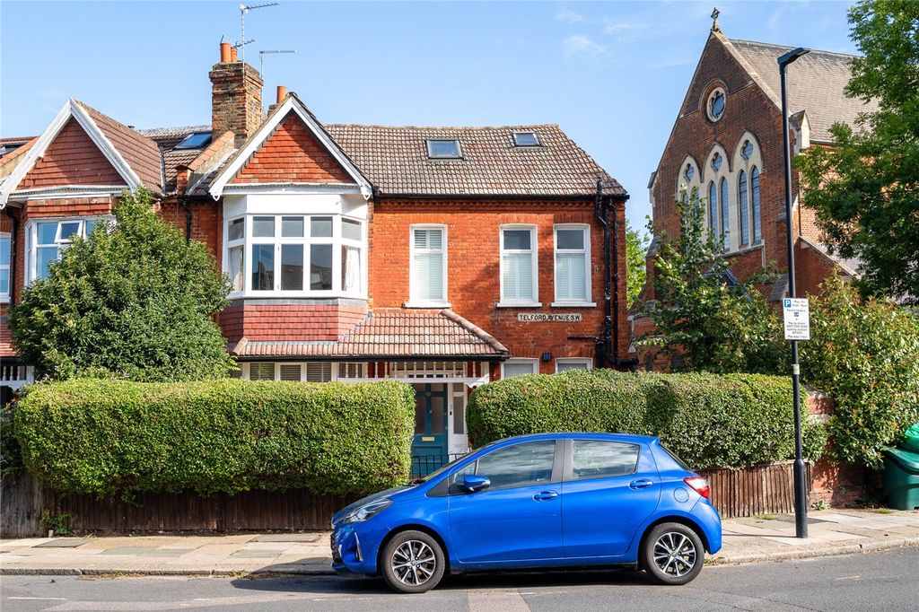 Property photo 2 of 11 Picture No. 08