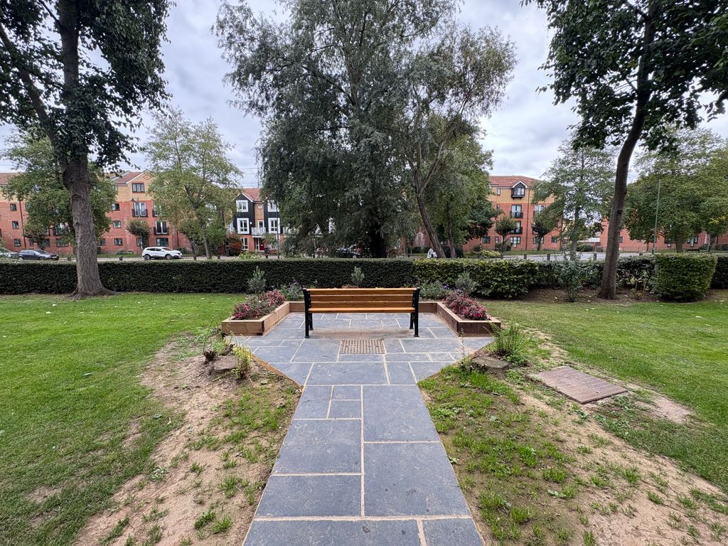 Property photo 3 of 14 Img_8568