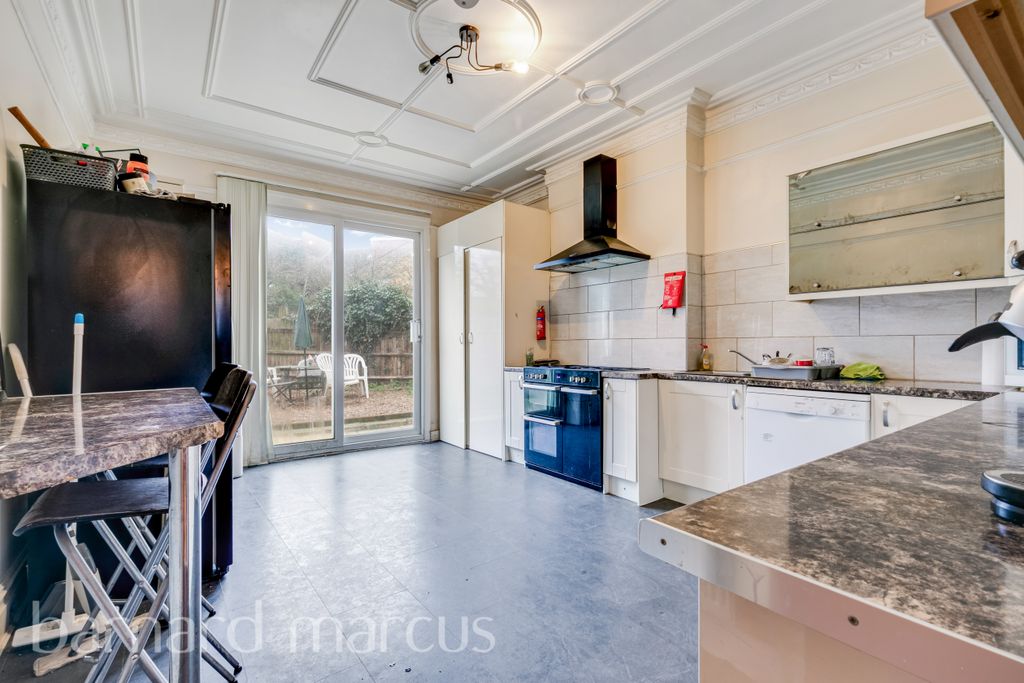 Property photo 1 of 10 Image