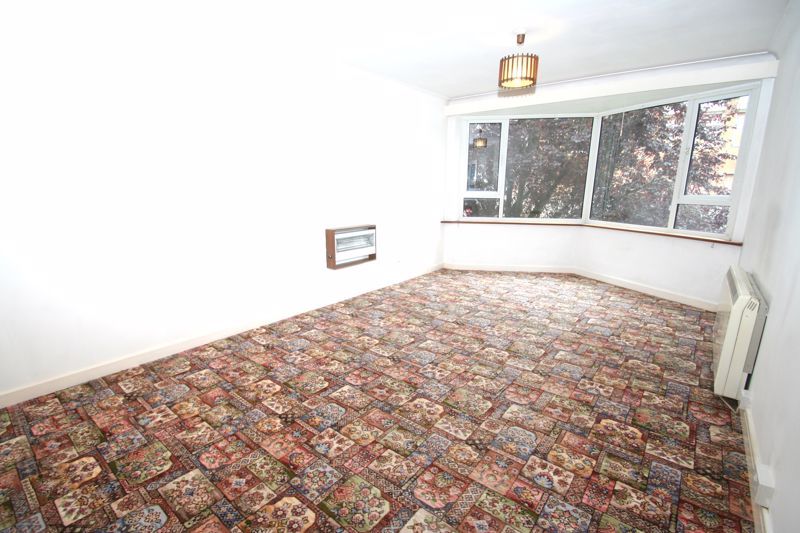 Property photo 2 of 11 Photo 1