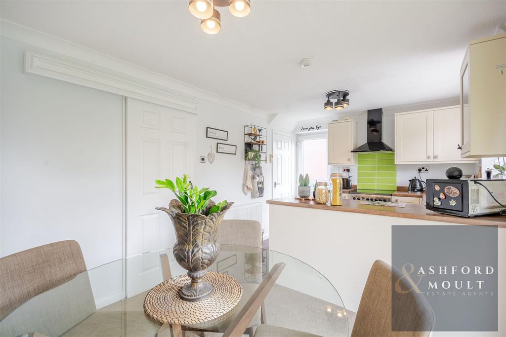 Property photo 3 of 32 Ashford-3.Jpg