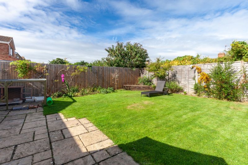 Property photo 3 of 19 Garden
