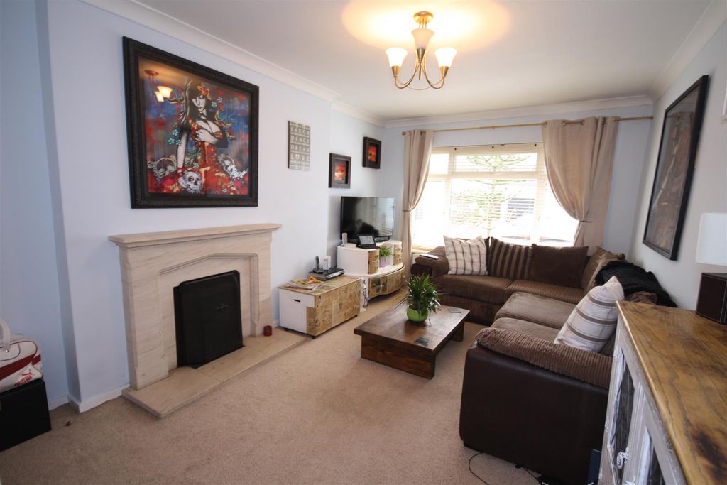 Property photo 2 of 11 Img_2918.Jpg