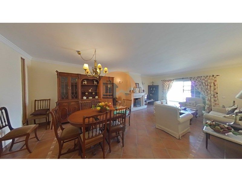 Property photo 3 of 65