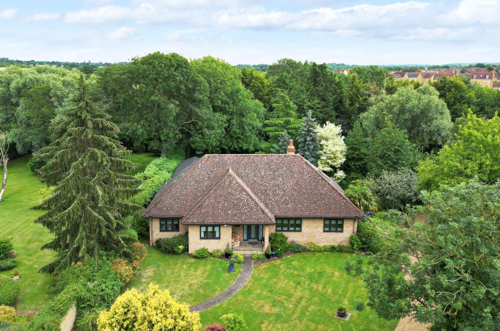 Property photo 1 of 55