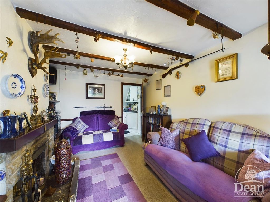 Property photo 3 of 19