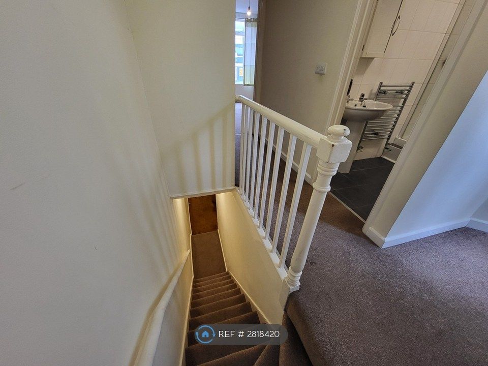 Property photo 2 of 7 Entry Stairs