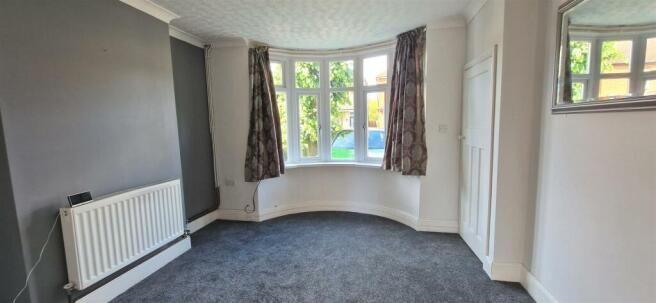 Property photo 2 of 6 Living Room