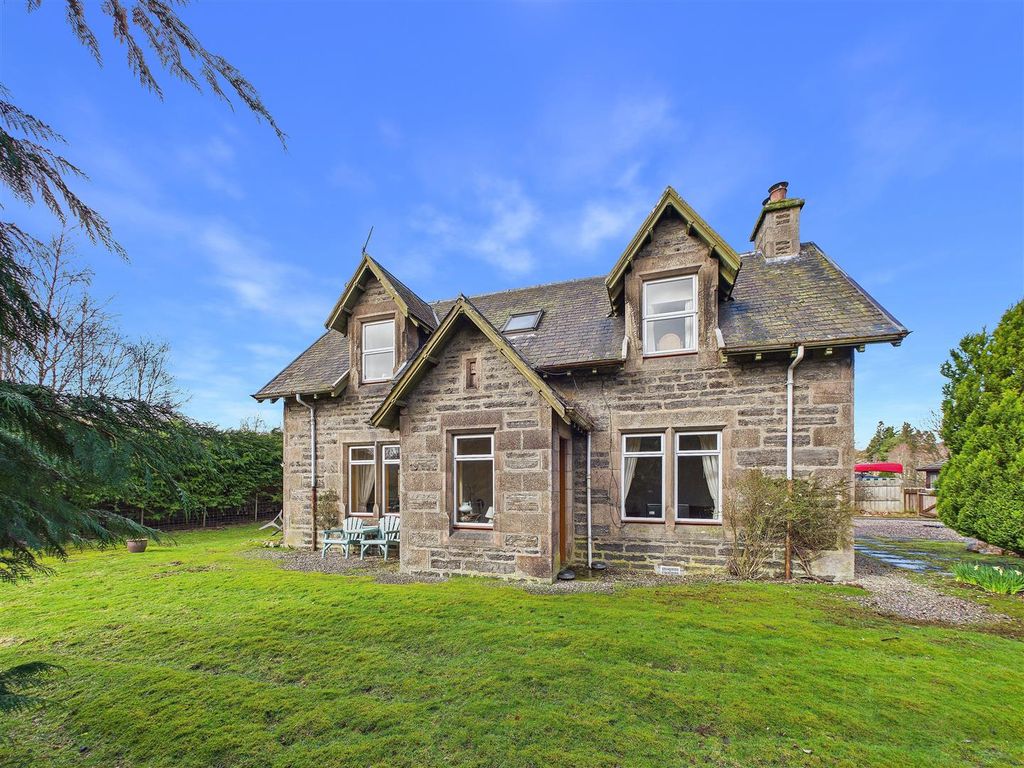 Additional image 11 of 3 bed detached house for saleStation House, Station Road, Newtonmore PH20