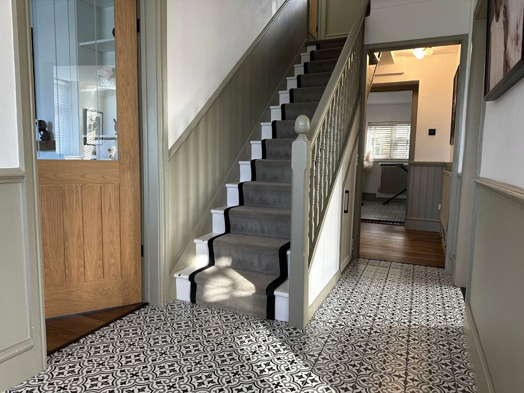 Property photo 2 of 21 Picture No. 02