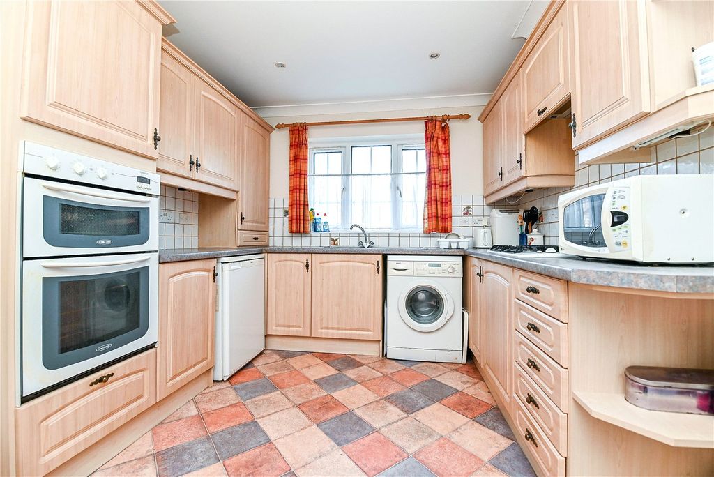 Property photo 3 of 16 Picture No. 03