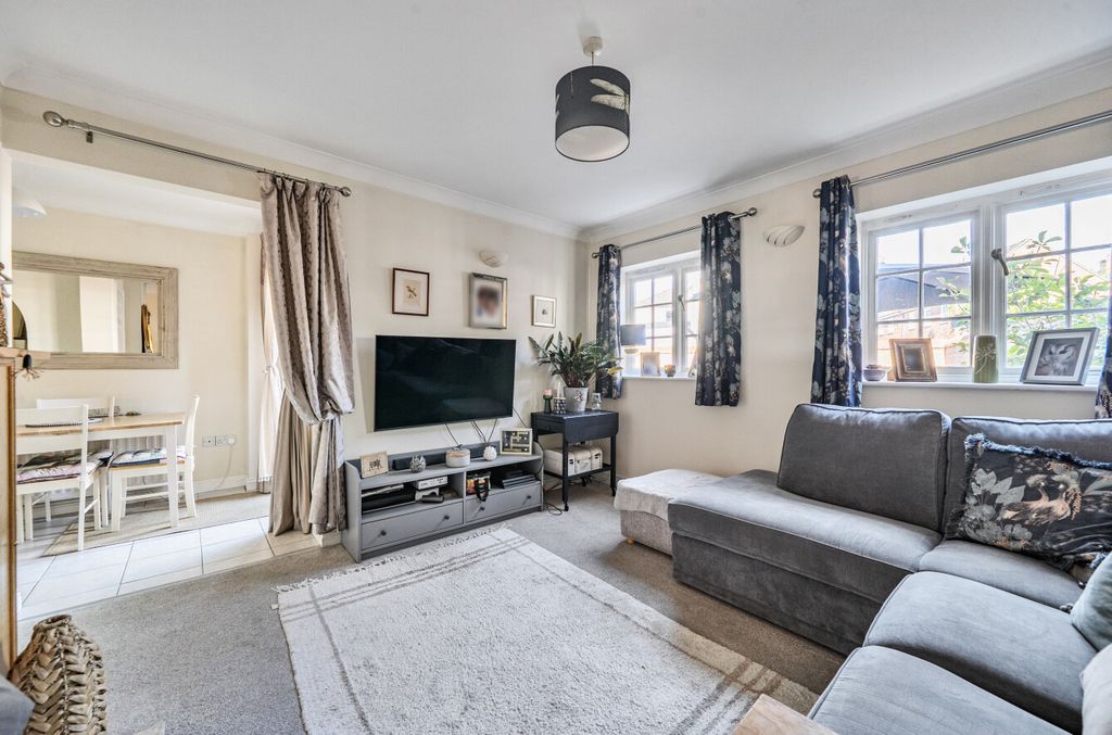 Property photo 2 of 20 1500561-11-6A71Ac...
