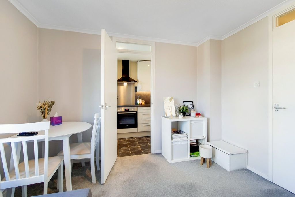 Property photo 3 of 9 Picture No. 13