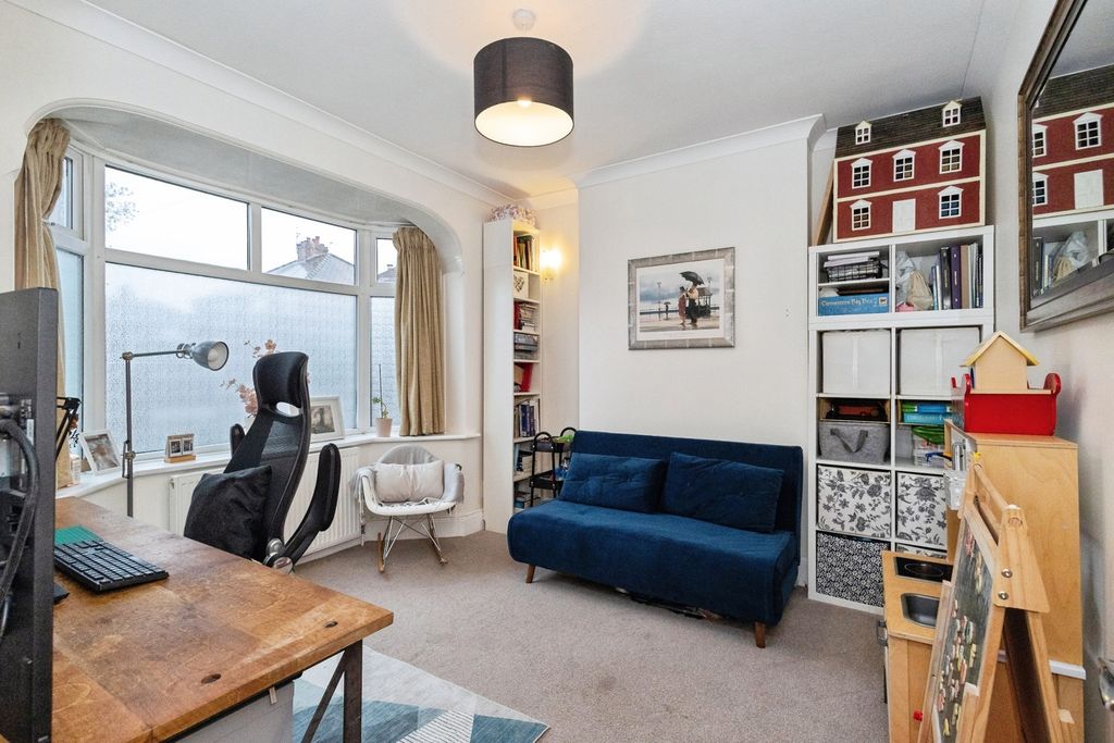 Property photo 2 of 22 Pbox-Img.Jpg