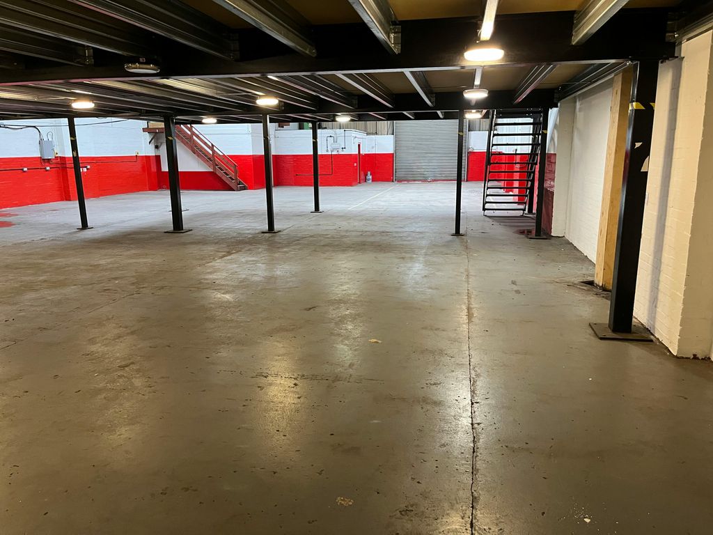 Property photo 2 of 6 Image 3