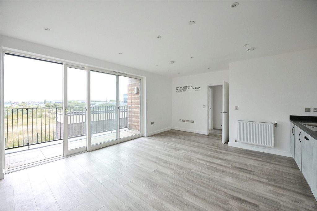 Property photo 2 of 11 Picture No. 09