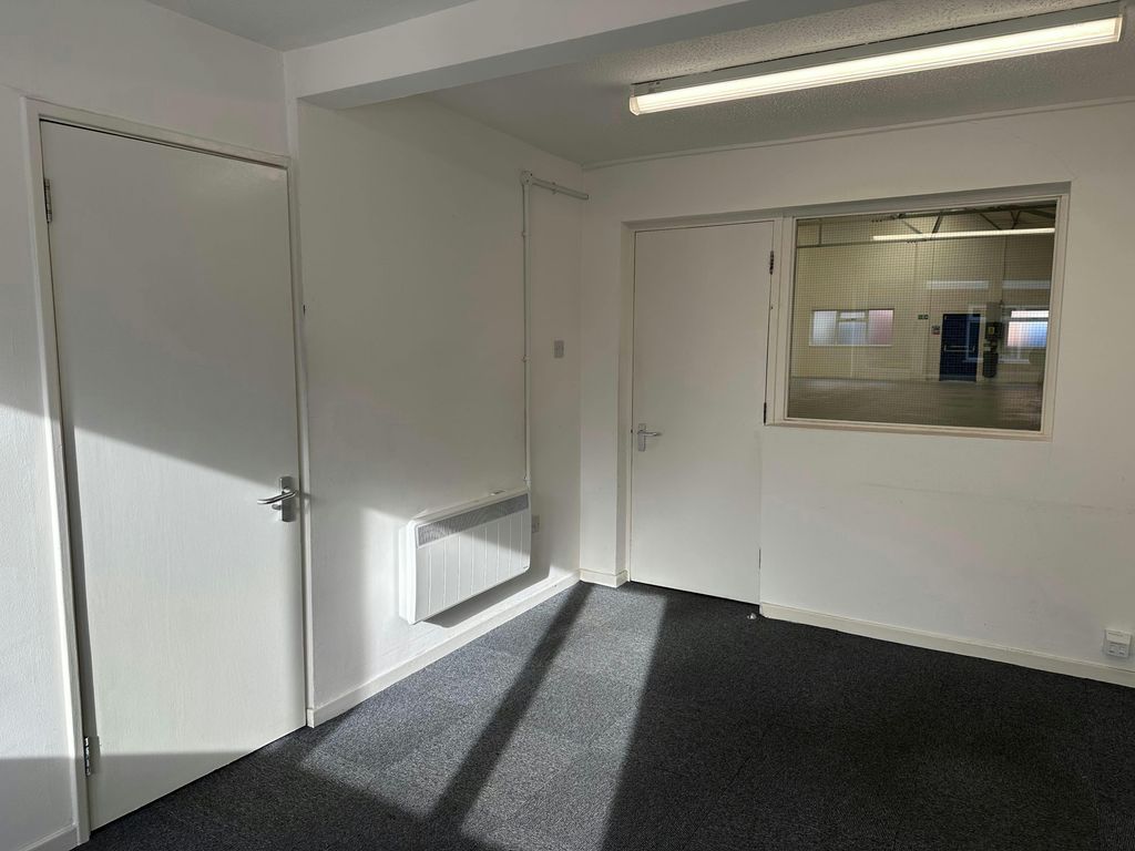 Property photo 3 of 8 Img-20260209-Wa0019.Jpg