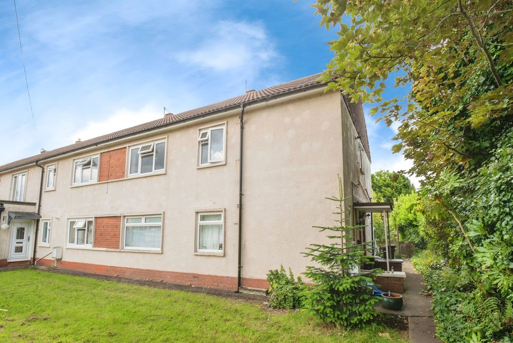 Property photo 1 of 12