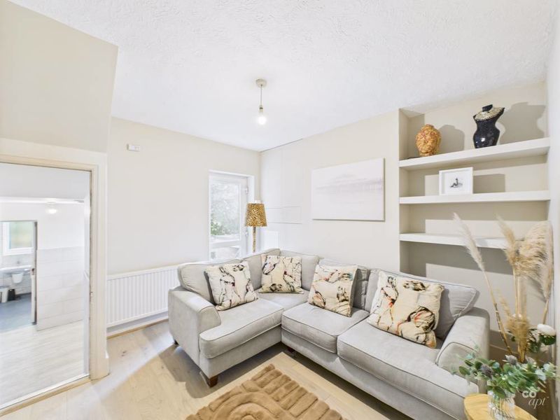 Property photo 1 of 13 Photo 23