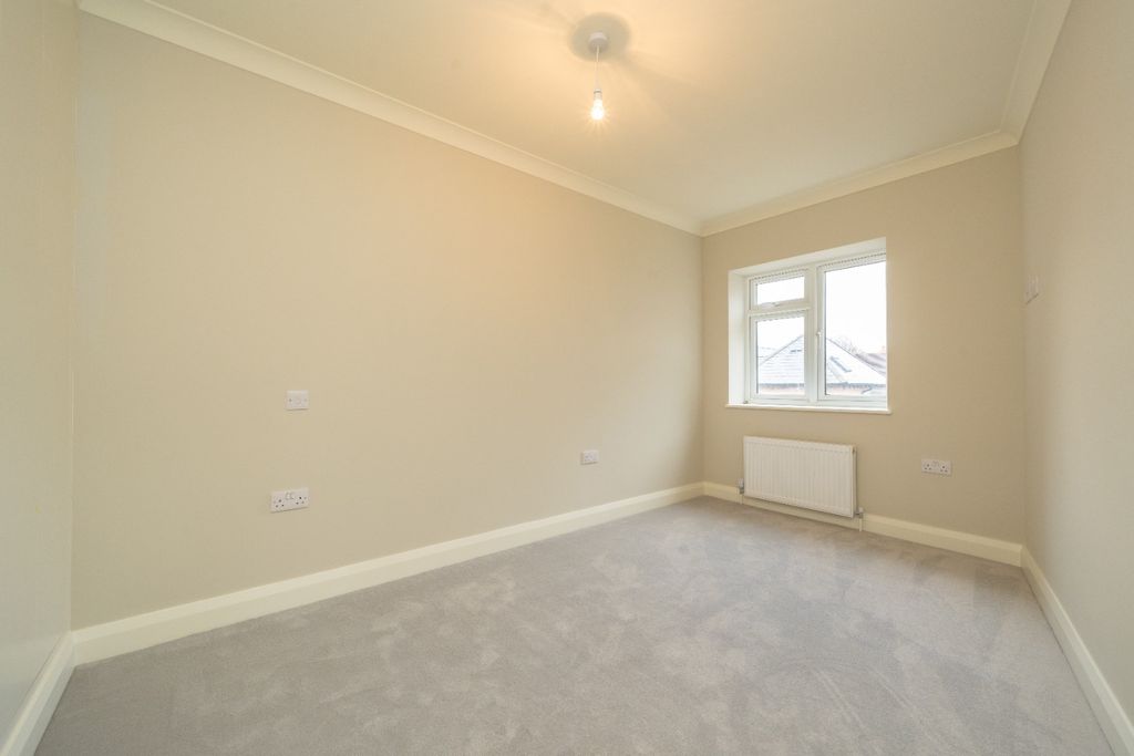 Property photo 2 of 9 4685603