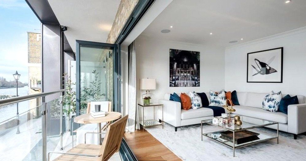 Property photo 2 of 9 Picture No. 13