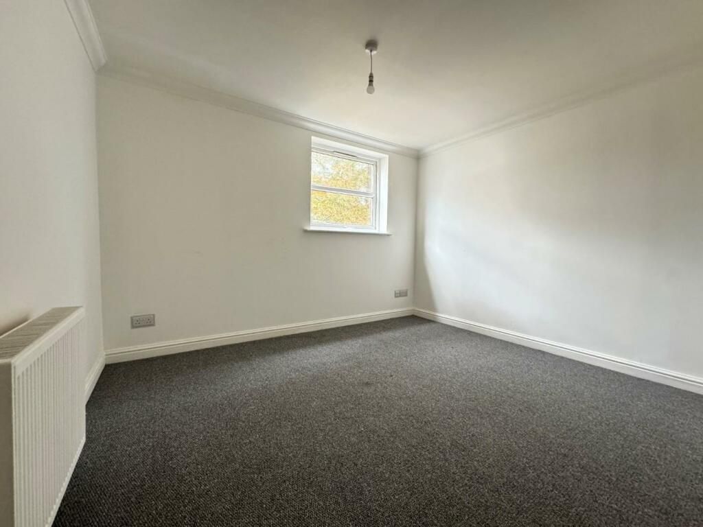 Property photo 3 of 9 Image