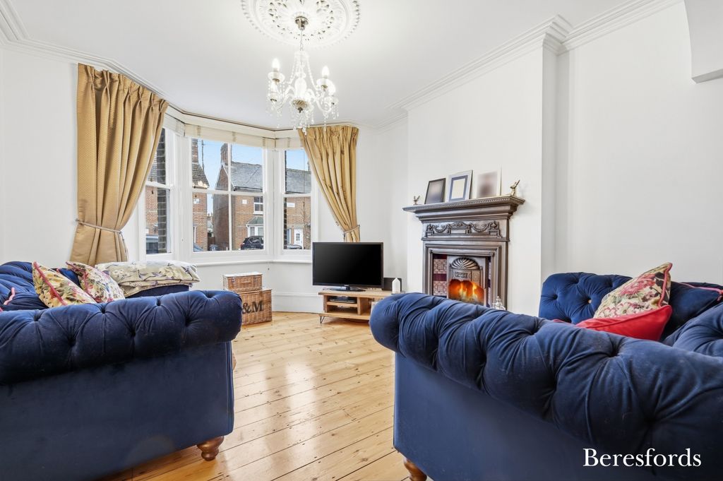 Property photo 2 of 22 Picture No. 08