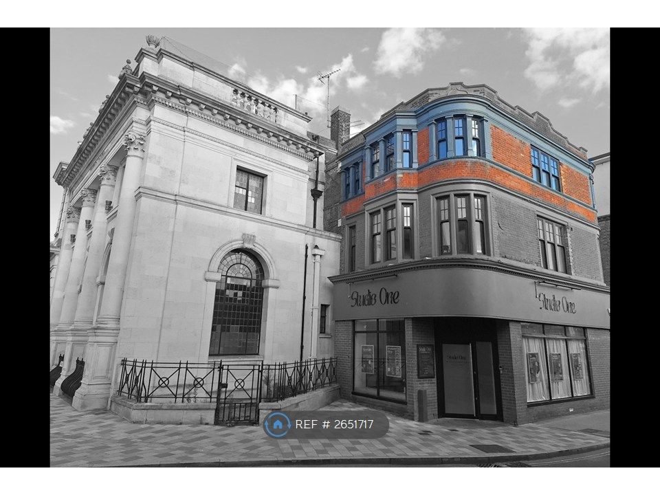 Property photo 2 of 16