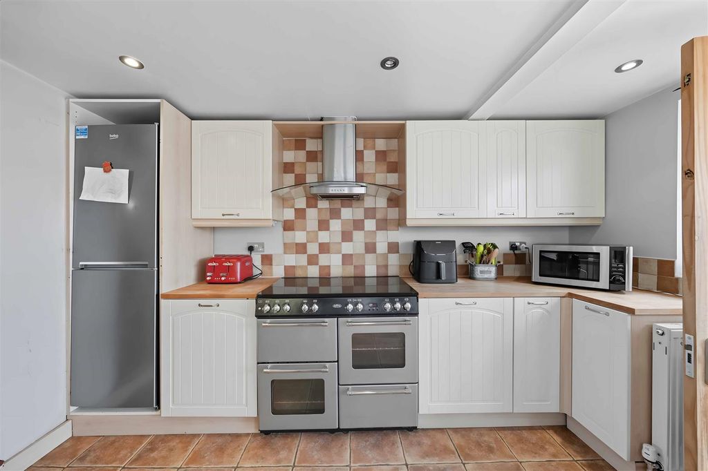 Property photo 3 of 29 Screenshot (88).Jpg