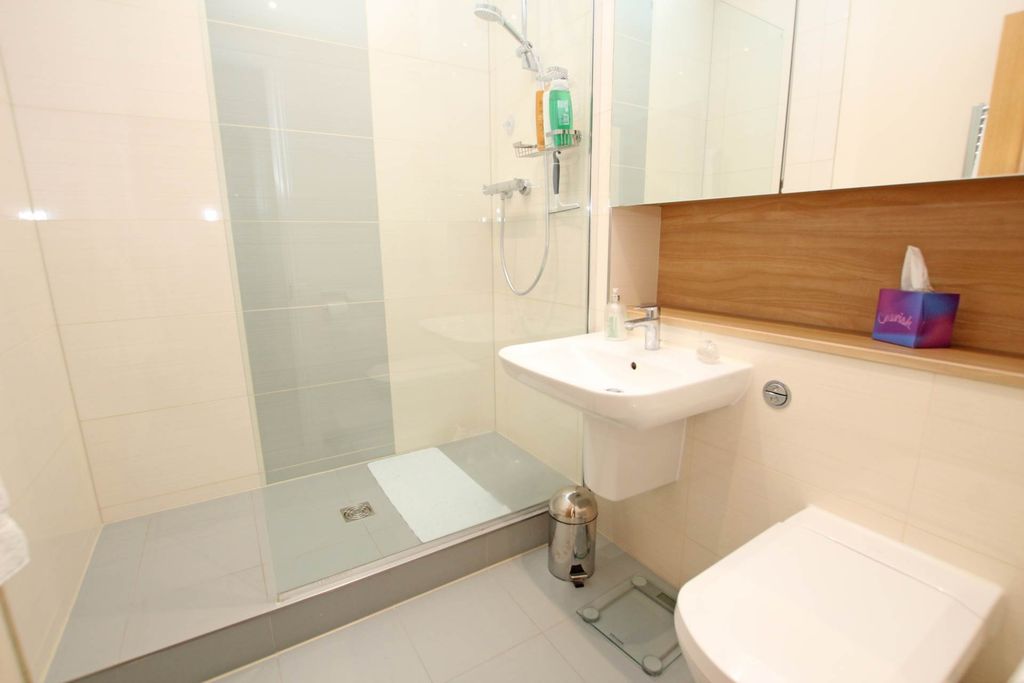 Additional image 8 of 2 bed flat for saleDarley Road, Eastbourne BN20