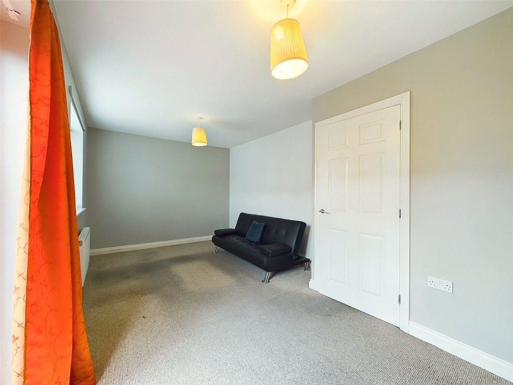 Property photo 2 of 11 Picture No. 06