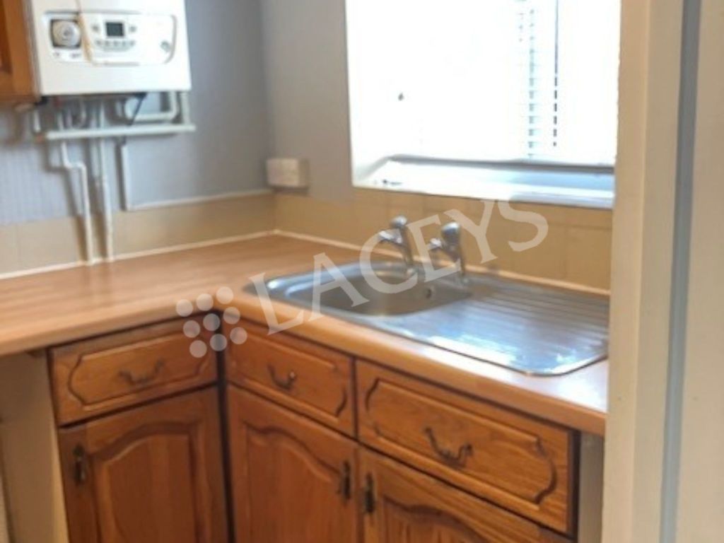 Property photo 2 of 22 4