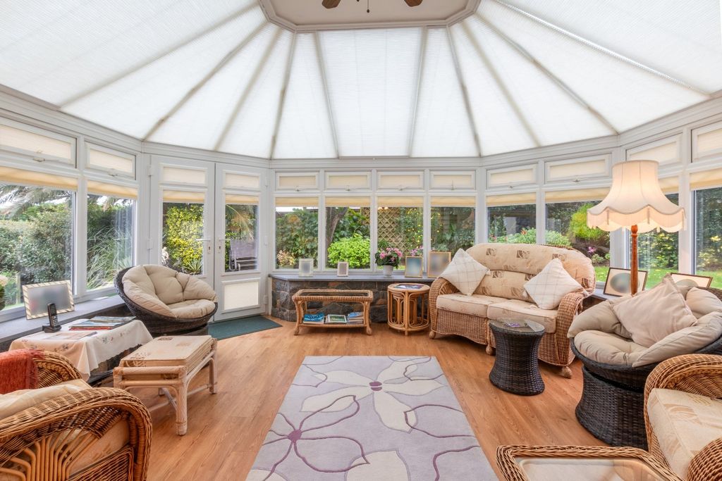 Additional image 6 of 4 bed bungalow for saleRue Charlotte, Fort George, St. Peter Port, Guernsey GY1