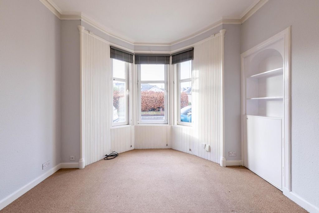 Property photo 2 of 11 2.Jpg