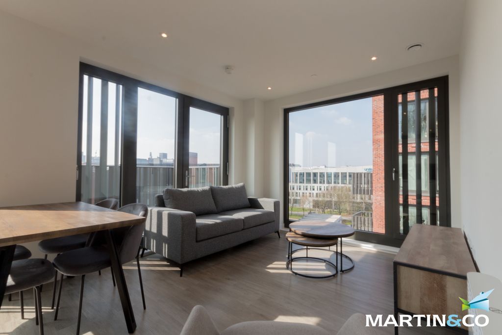 Property photo 2 of 26 9