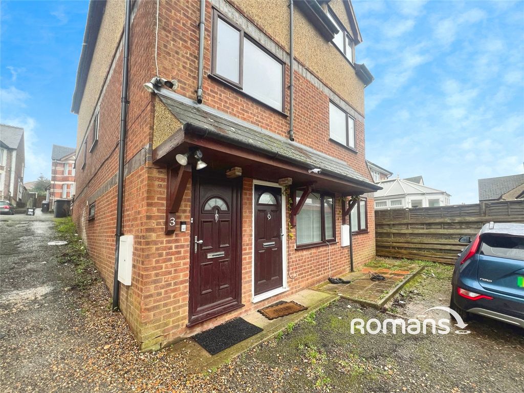 Property photo 1 of 6 Picture No. 07