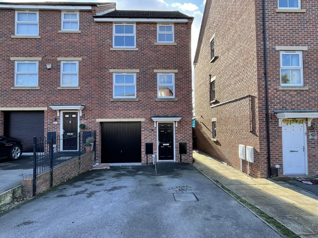 Property photo 1 of 10 3945