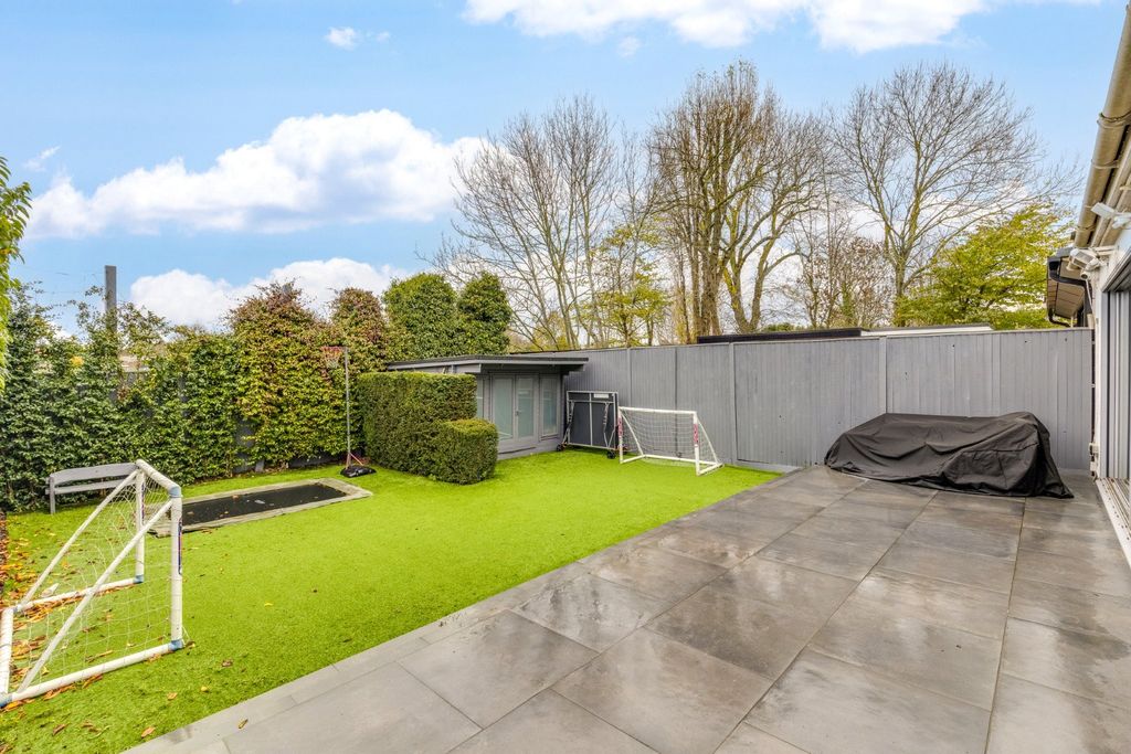 Property photo 3 of 17 Picture No. 05