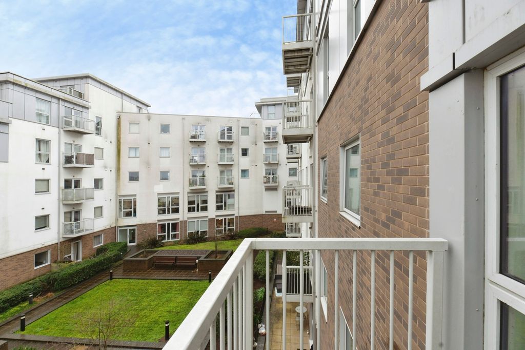 Property photo 1 of 10 Pbox-Img.Jpg