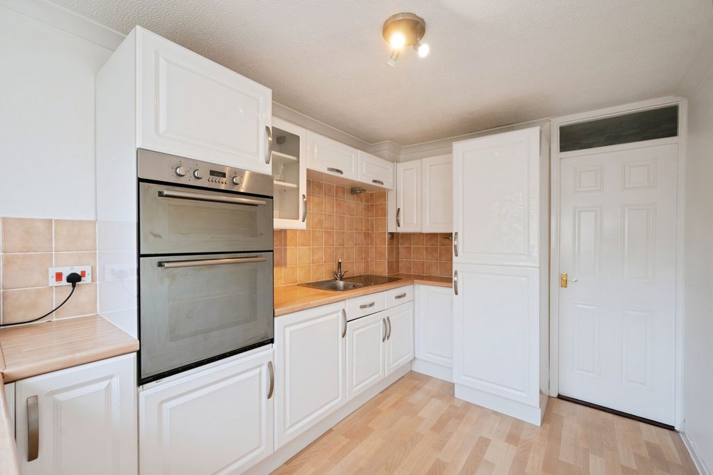 Property photo 2 of 19 Pbox-Img.Jpg