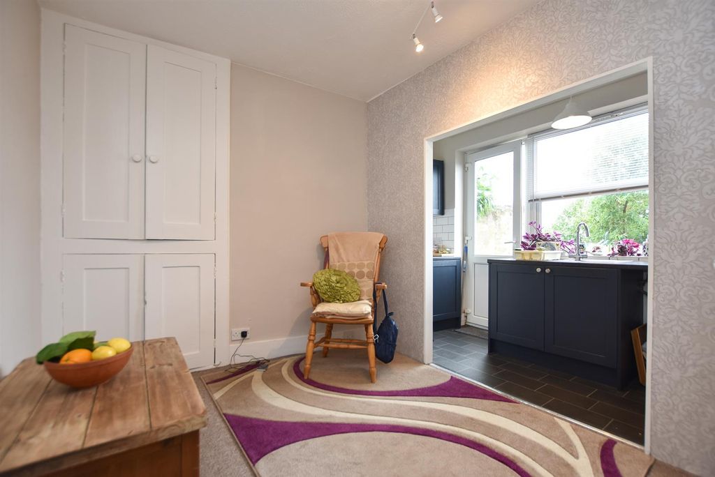 Property photo 3 of 21 Lower Ground Floor Apartment