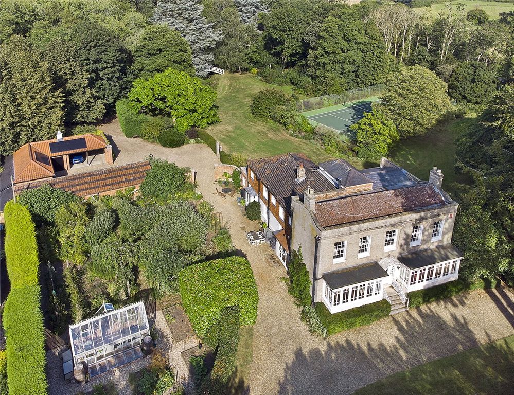 Property photo 2 of 27 Aerial