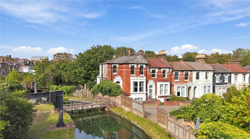 Property photo 1 of 18 Picture No. 22