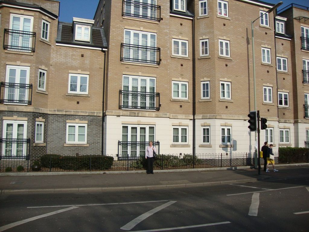 Property photo 1 of 15