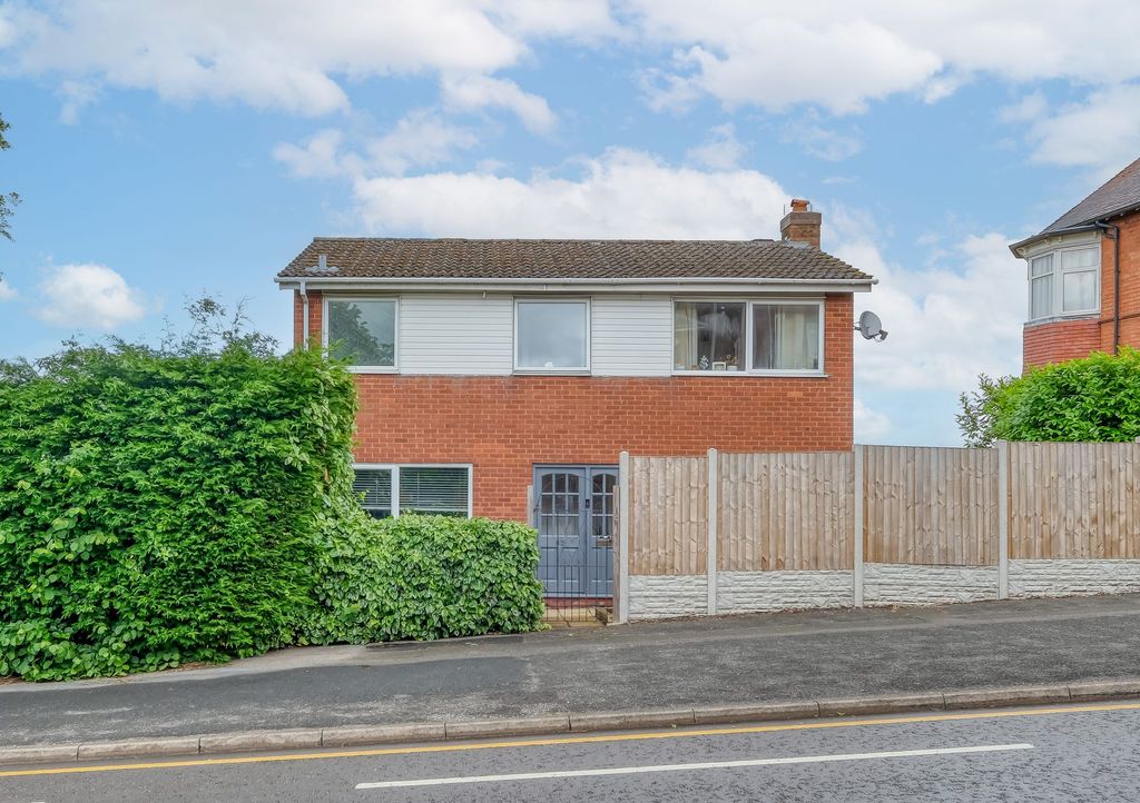Property photo 1 of 28