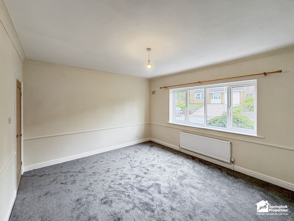 Property photo 3 of 14 Image 2