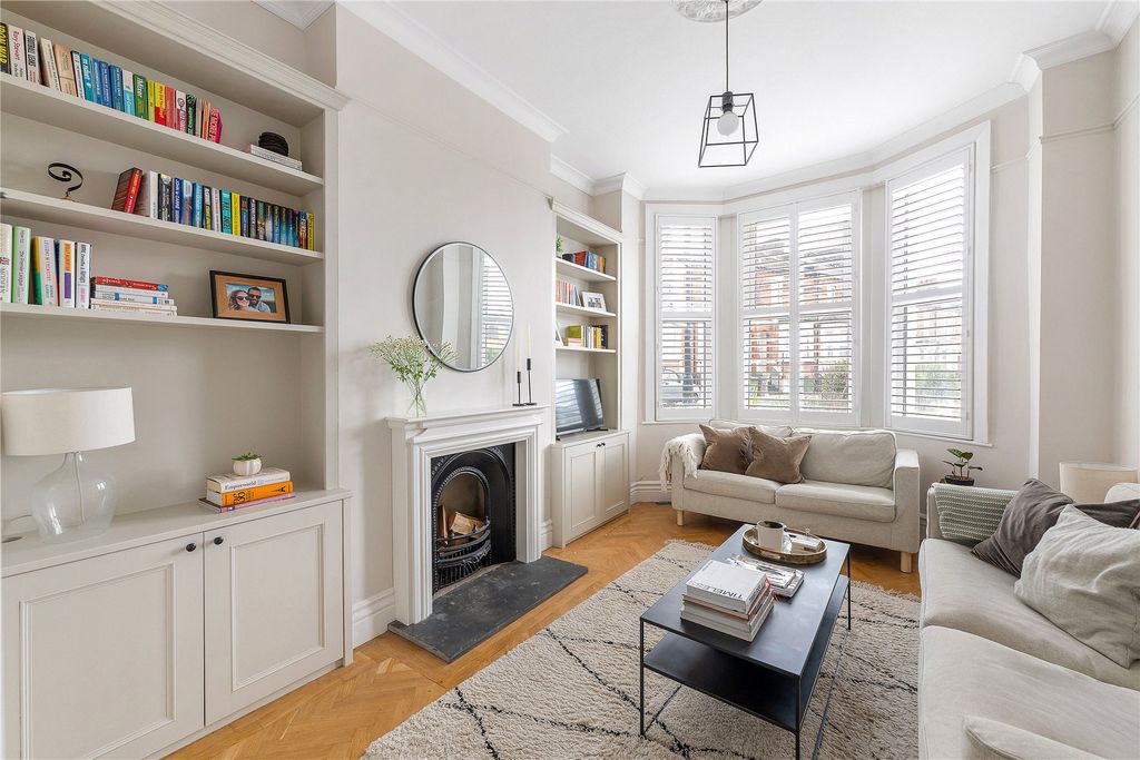 Property photo 2 of 19 Picture No. 41