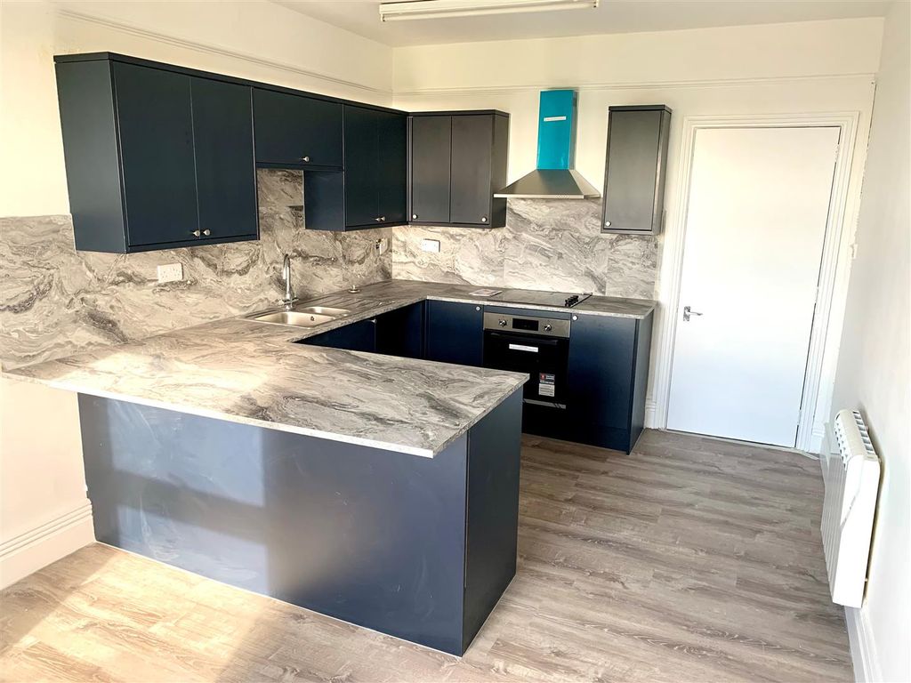 Property photo 2 of 12 88.Jpg