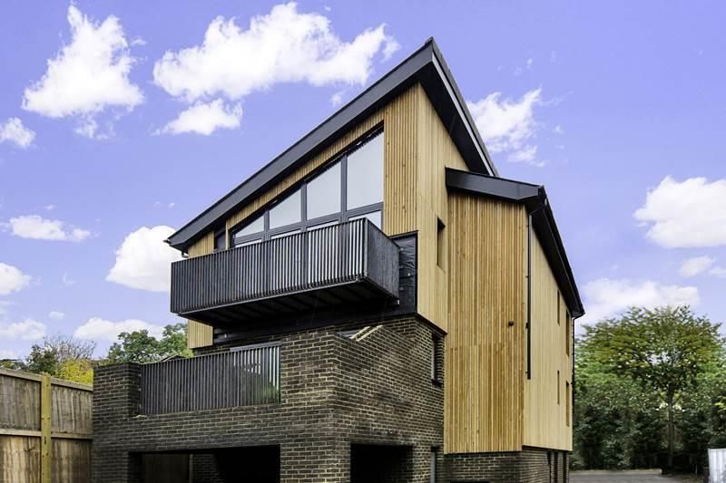 Property photo 1 of 7 Front.Jpg