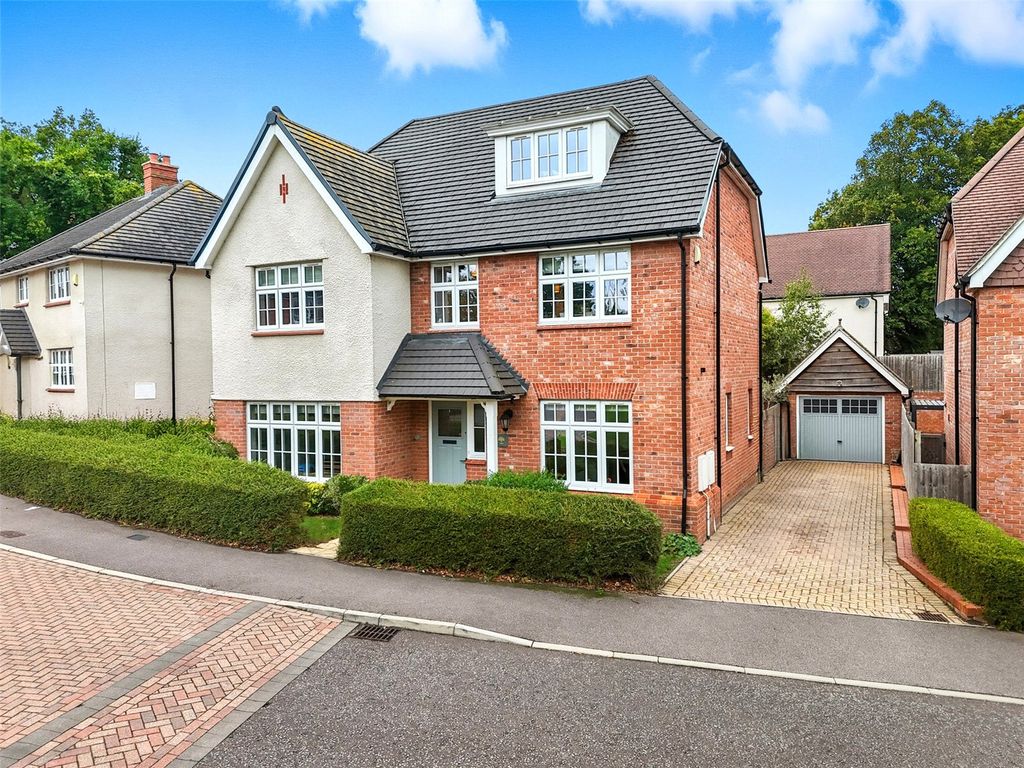 Property photo 1 of 16 Front